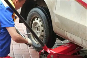 营山附近拖车24小时服务热线电话